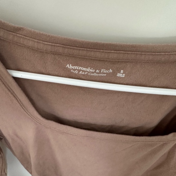 BUNDLE OF 2 Soft AF A&F Long Sleeve Bodysuits - Picture 5 of 5